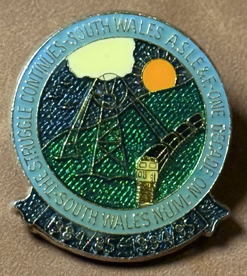 Ursula Whirlpool Spinner