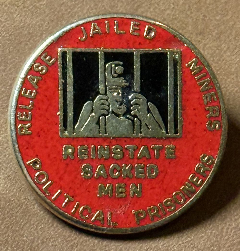 2015 - Genie Wearing Goofy Hat