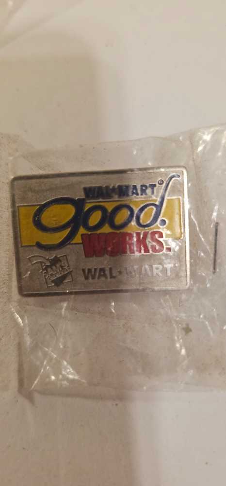 Disney Cruise Line Gingerbread Ship 2025 Holiday Pin