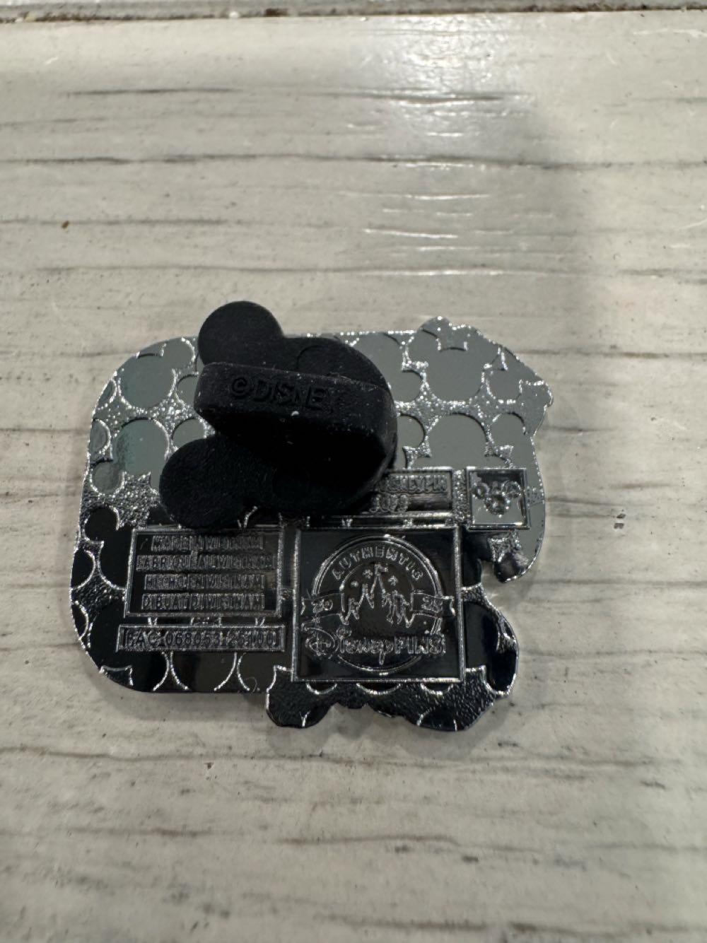 Walt Disney World D, Hidden Disney, Lilo  pin collectible - Main Image 2