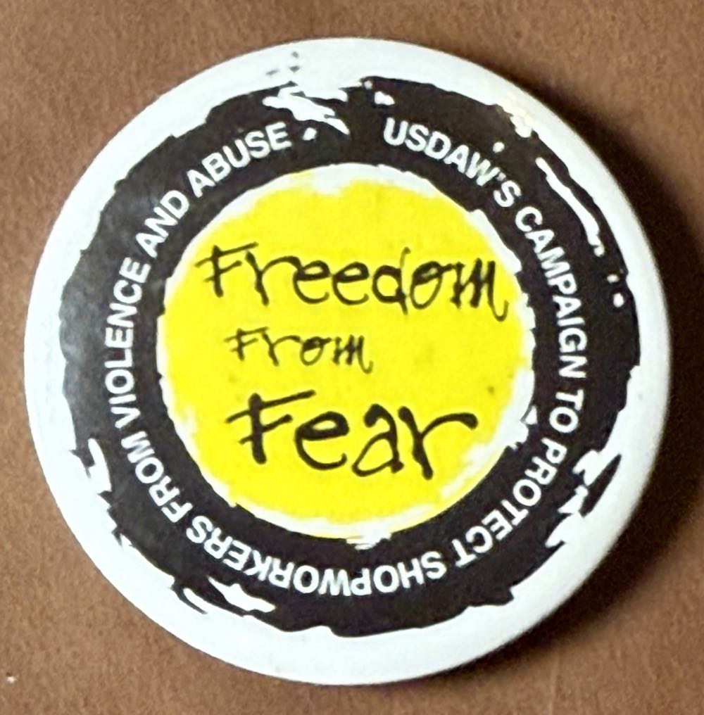 Mickey Head, Minnie Mouse, Yellow Kiwi