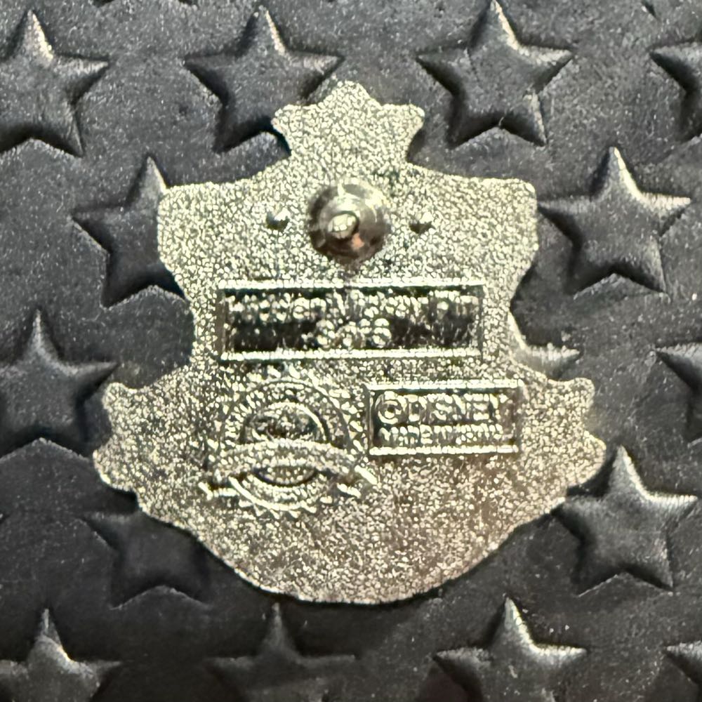 Jiminy Cricket: Disneyland - Disneyland pin collectible - Main Image 2