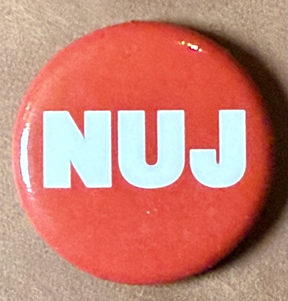 Wonder Woman: Full Figure Pose