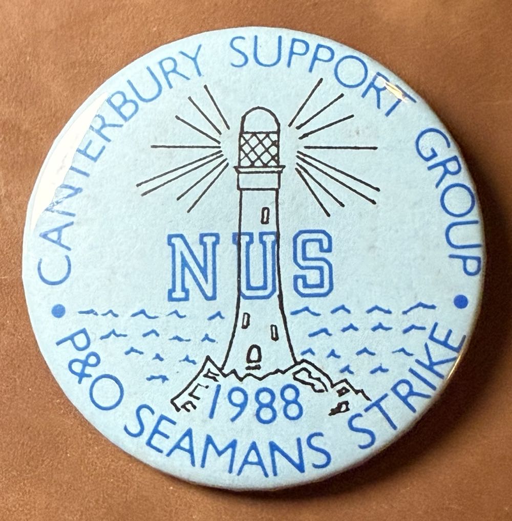 Disney Cruise Line 2025 Gingerbread Ship Mickey and Minnie Pin