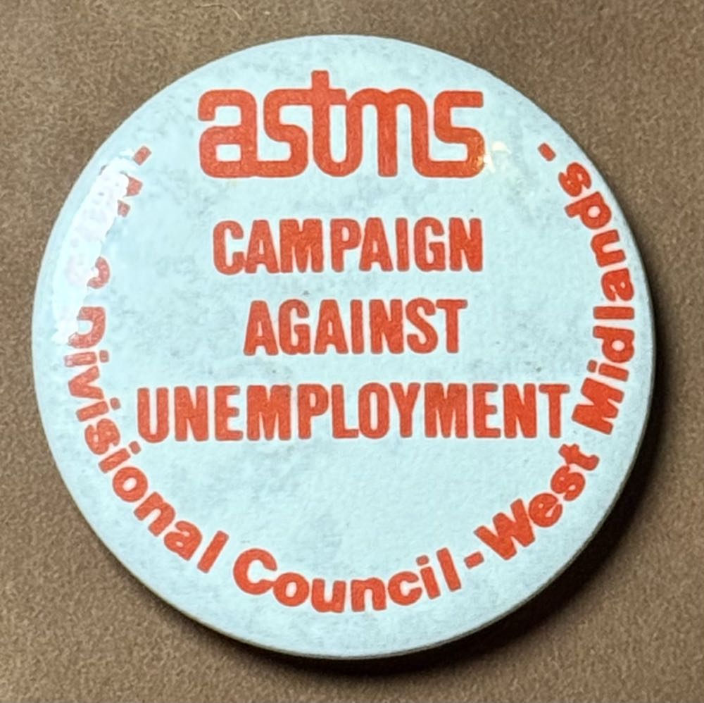 Sdcc Comic Con Exclusive Yesterdays Heart Enamel Exclusive Heart