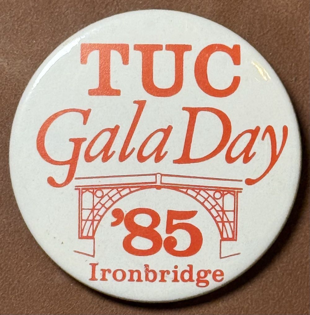 National Union of Mineworkers/National Union of Students - Manchester Polytechnic Supports the Miners