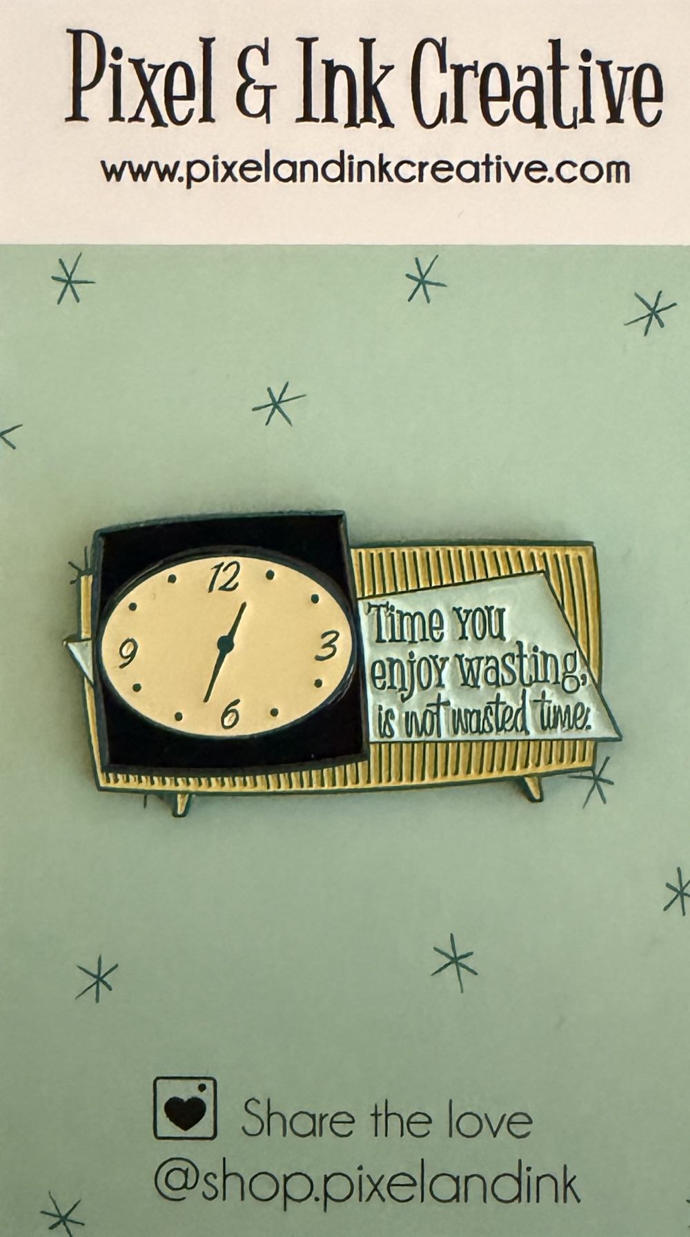 Disney Vinylmation Green and White Figure Silhouette Pin (2011)