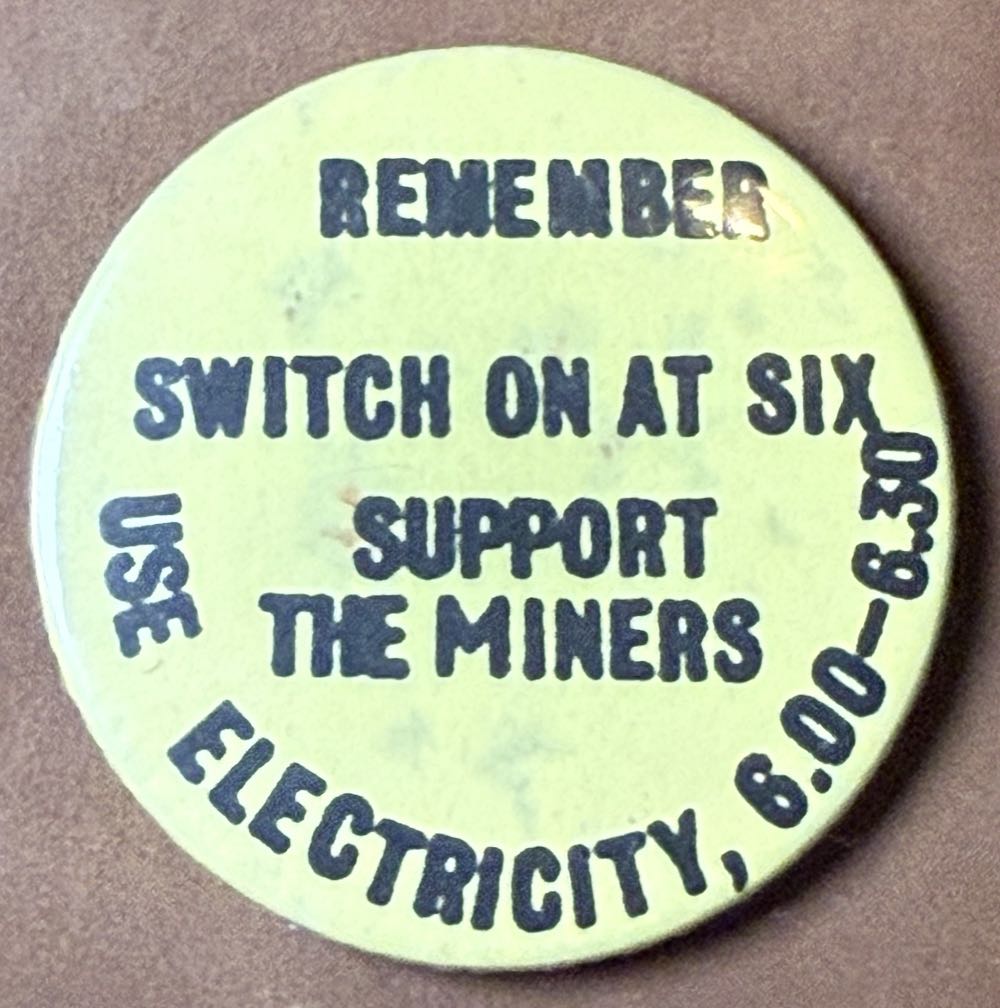 WDW - Figment - EPCOT Journey into Imagination - Version 1