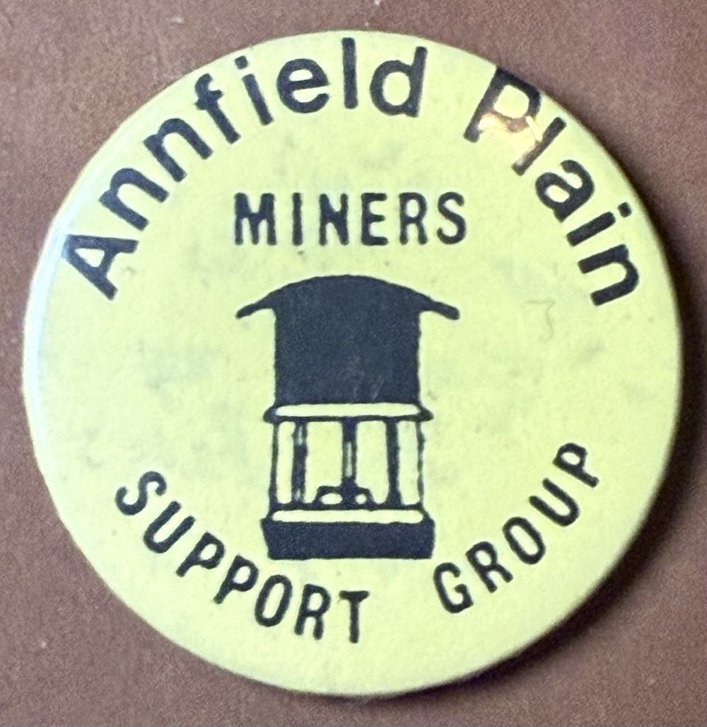 Elves Holiday – Tim Burton’s The Nightmare Before Christmas & Disney New