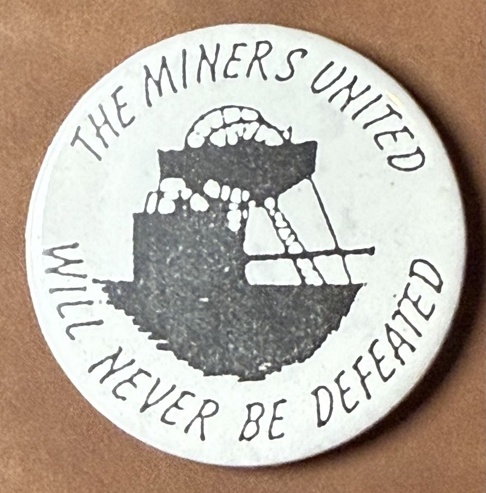 Luke Skywalker Chibi Enamel Pin