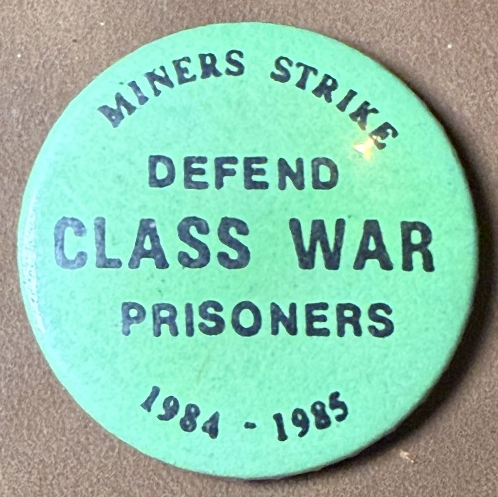 Kermit, Miss Piggy, Fozzie Bear - 3D Muppet Vision - Version 1