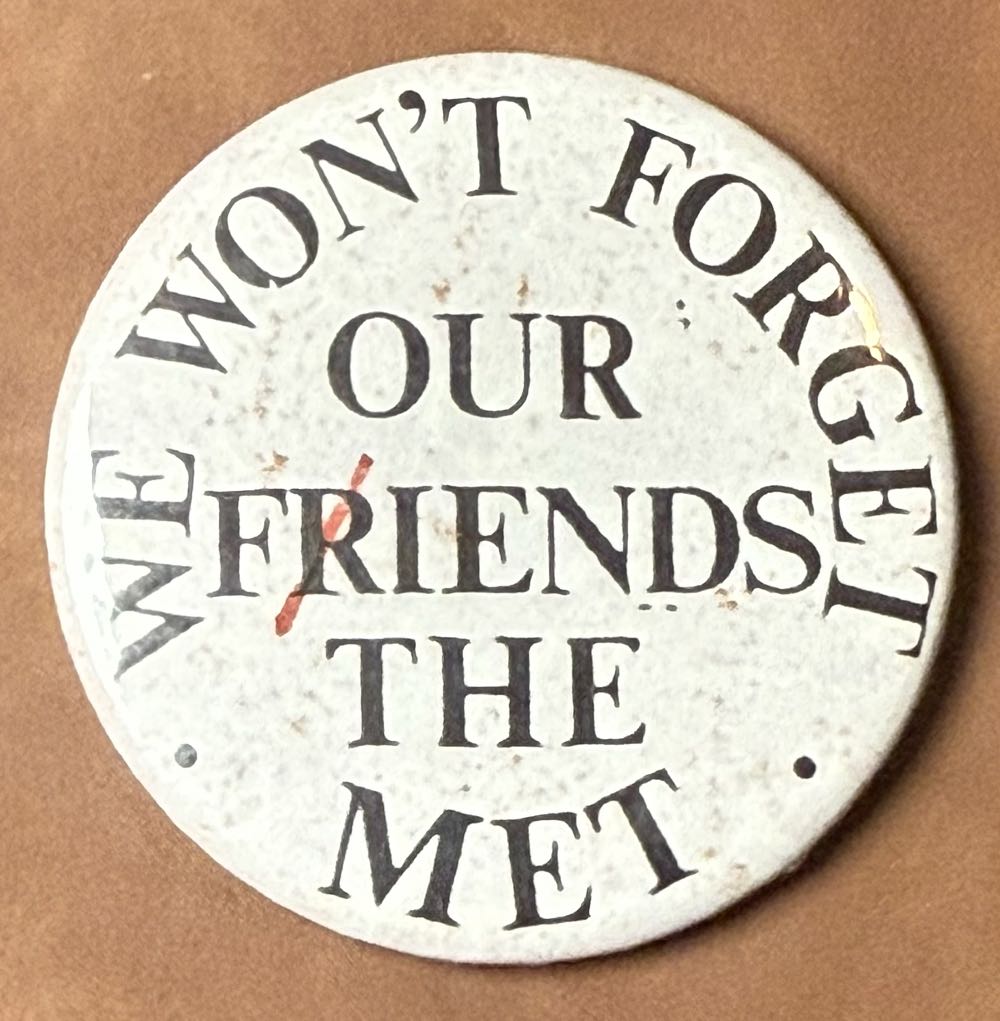 WDW - Pooh and Tigger - Cast Member - Animal Kingdom Safari