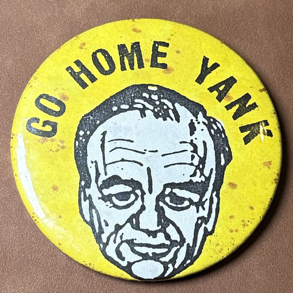 DLR - Piglet - Disneyland Character Sign