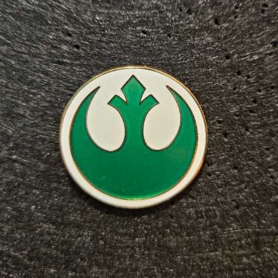 DLR - Old Hag - Holding Apple and Basket - Version 1