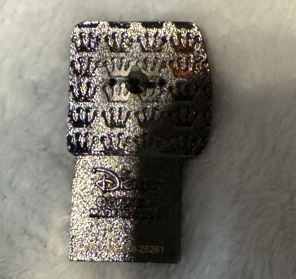 Pua, Disney Princess Instant Polaroid  pin collectible - Main Image 2