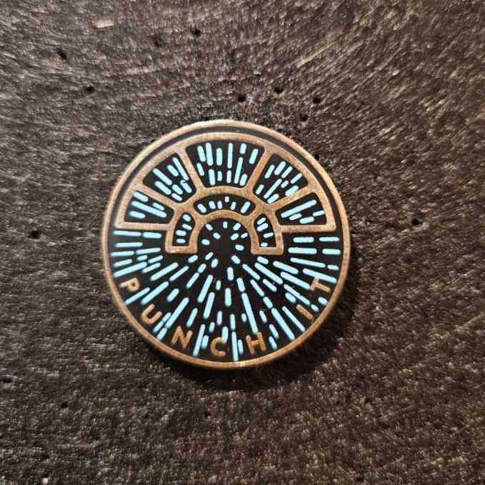 DLR - Old Hag - Holding Apple and Basket - Version 1