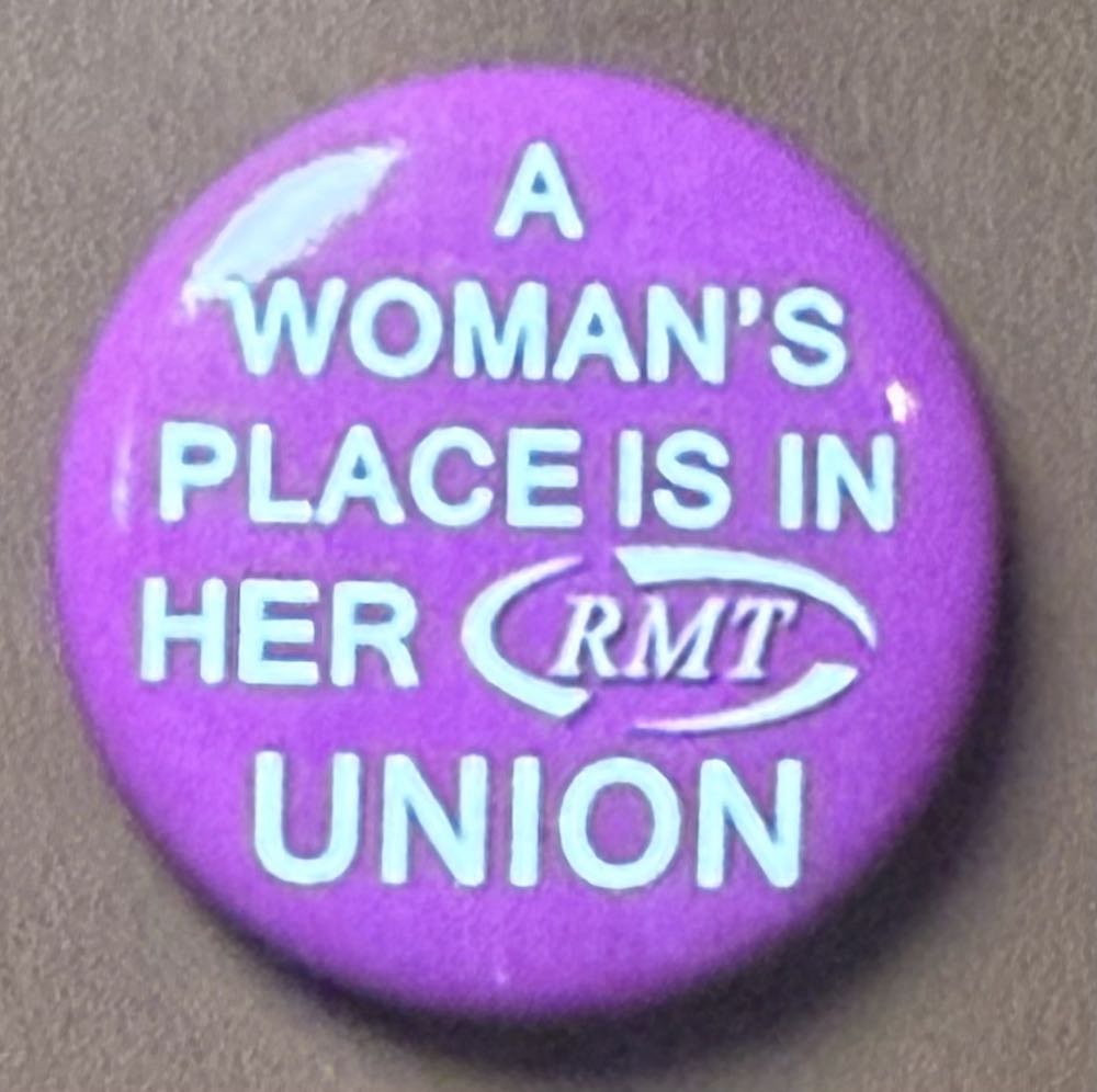 DIS - Chip and Dale - 1943 - Countdown to the Millennium Series - Pin 82