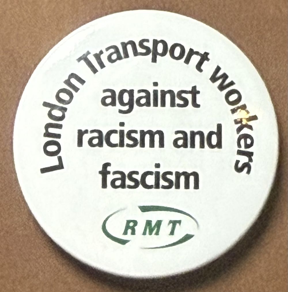 WDW - Innoventions Internet Zone 2000 - Press