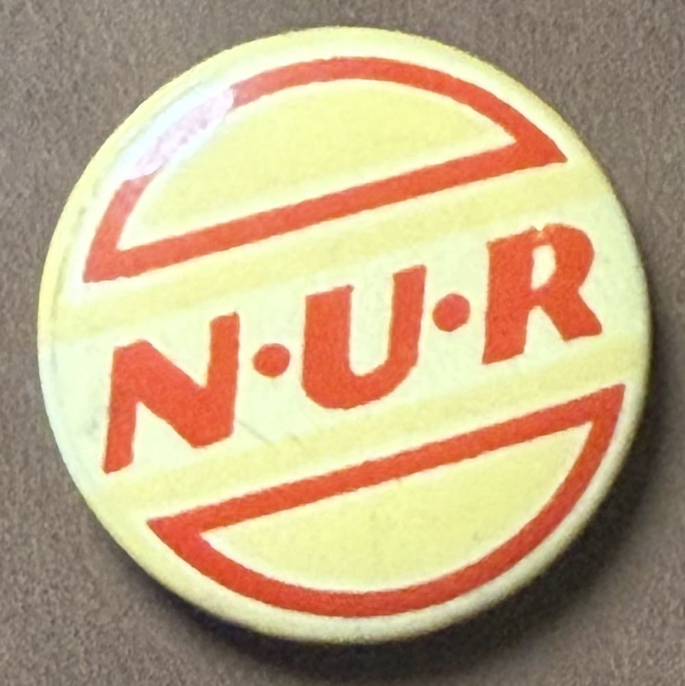 Chip & Dale - Medal - Disney Pins 25 Anniversary - Ltd Edition 4000