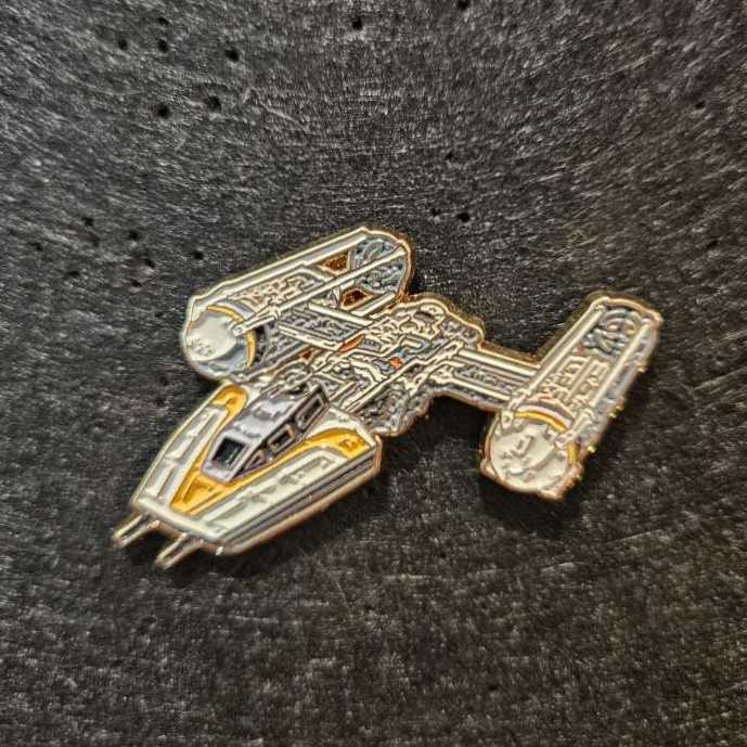 DIS - Mickey - Yellow Background - Store Location - Las Vegas