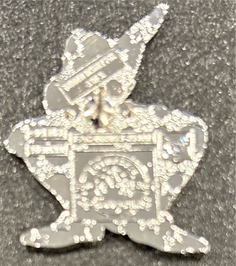 Peter Pan Green Colour Story - Disney Pin pin collectible - Main Image 2