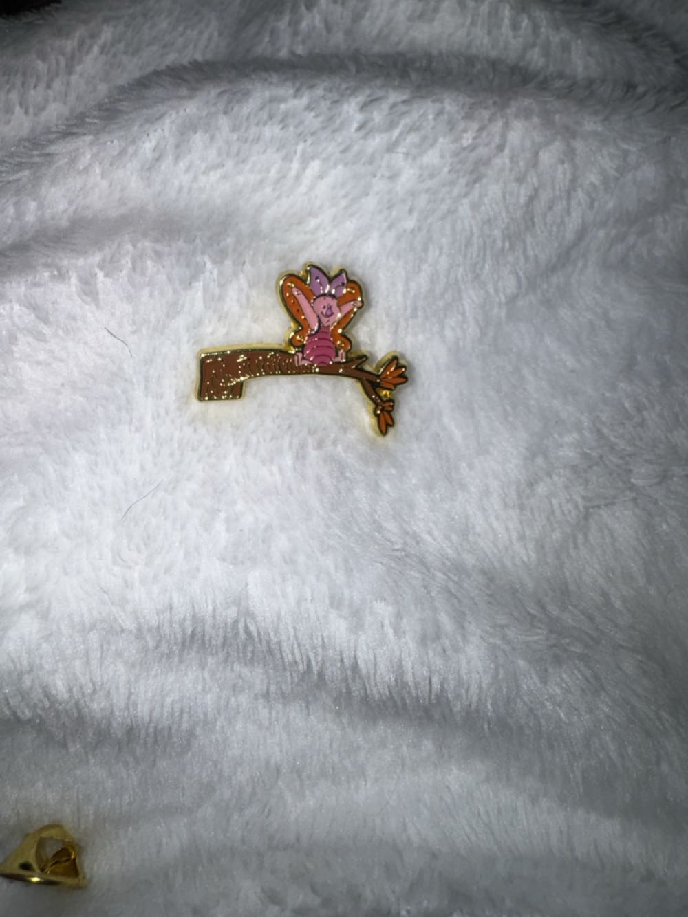 Piglet In A Tree, Loungefly Mystery Pin  pin collectible - Main Image 2