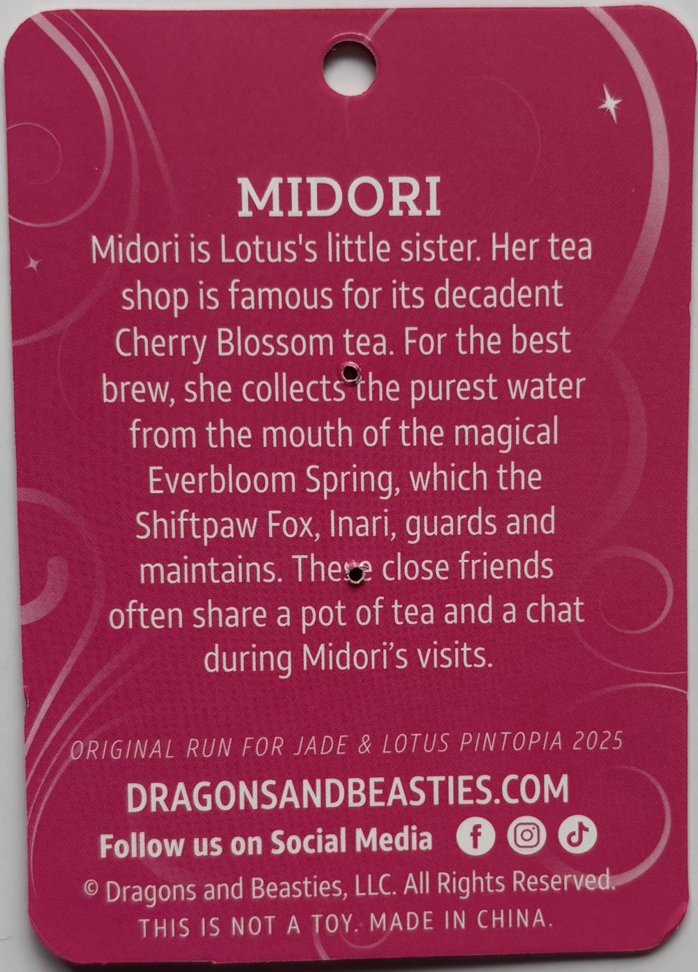 D&B Midori ’Lantern’ Enamel Pin - Jade & Lotus Pintopia 2025 - Gold Enamel Pin pin collectible - Main Image 2