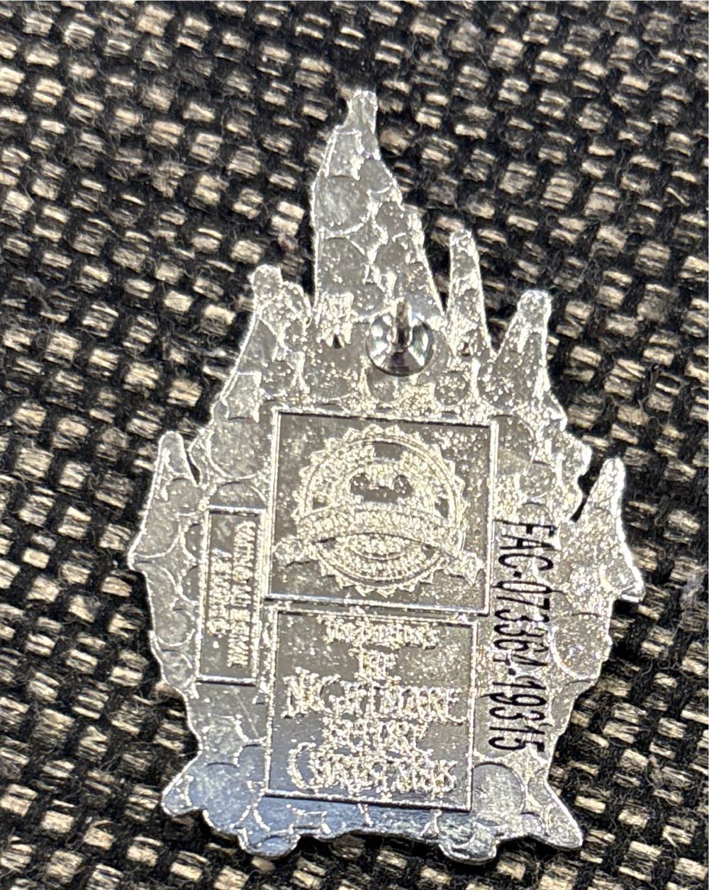 Disney Parks The Nightmare Before Christmas Jack Skellington New  pin collectible [Barcode 400020834096] - Main Image 2