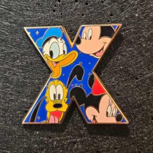 DLR - Old Hag - Holding Apple and Basket - Version 1