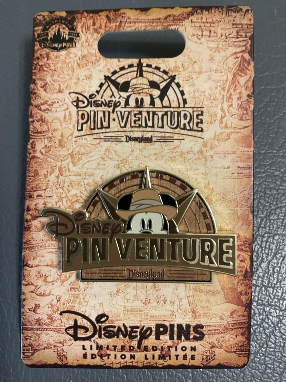 DLR - Matterhorn Bobsleds - 1998 Attraction Series