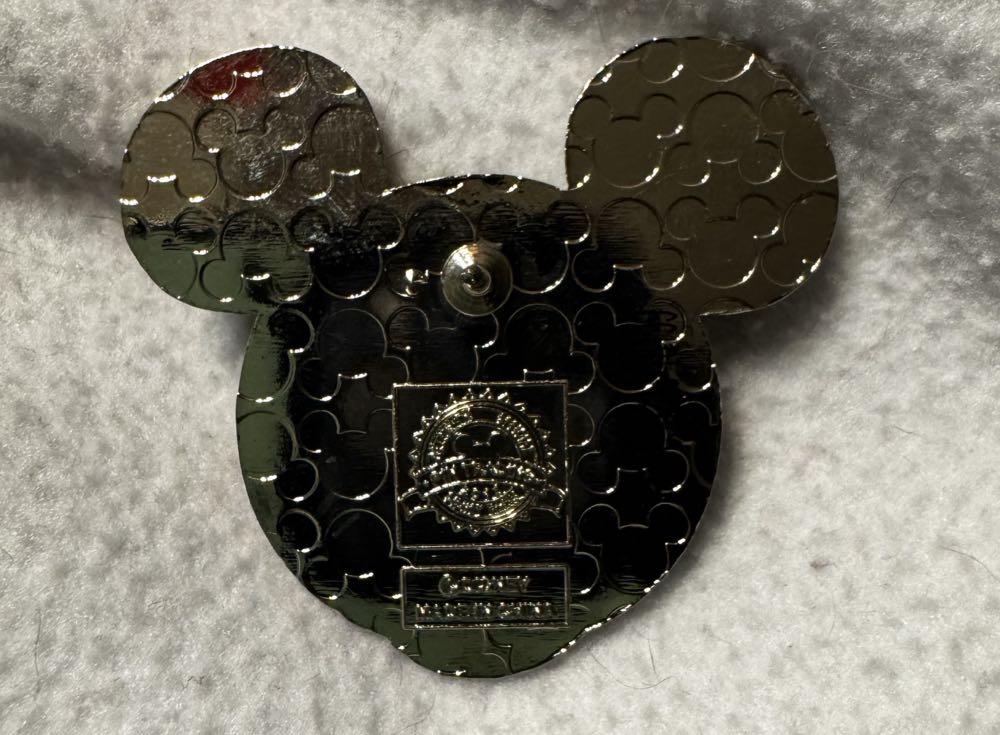 Mickey Mouse Italy  pin collectible - Main Image 2