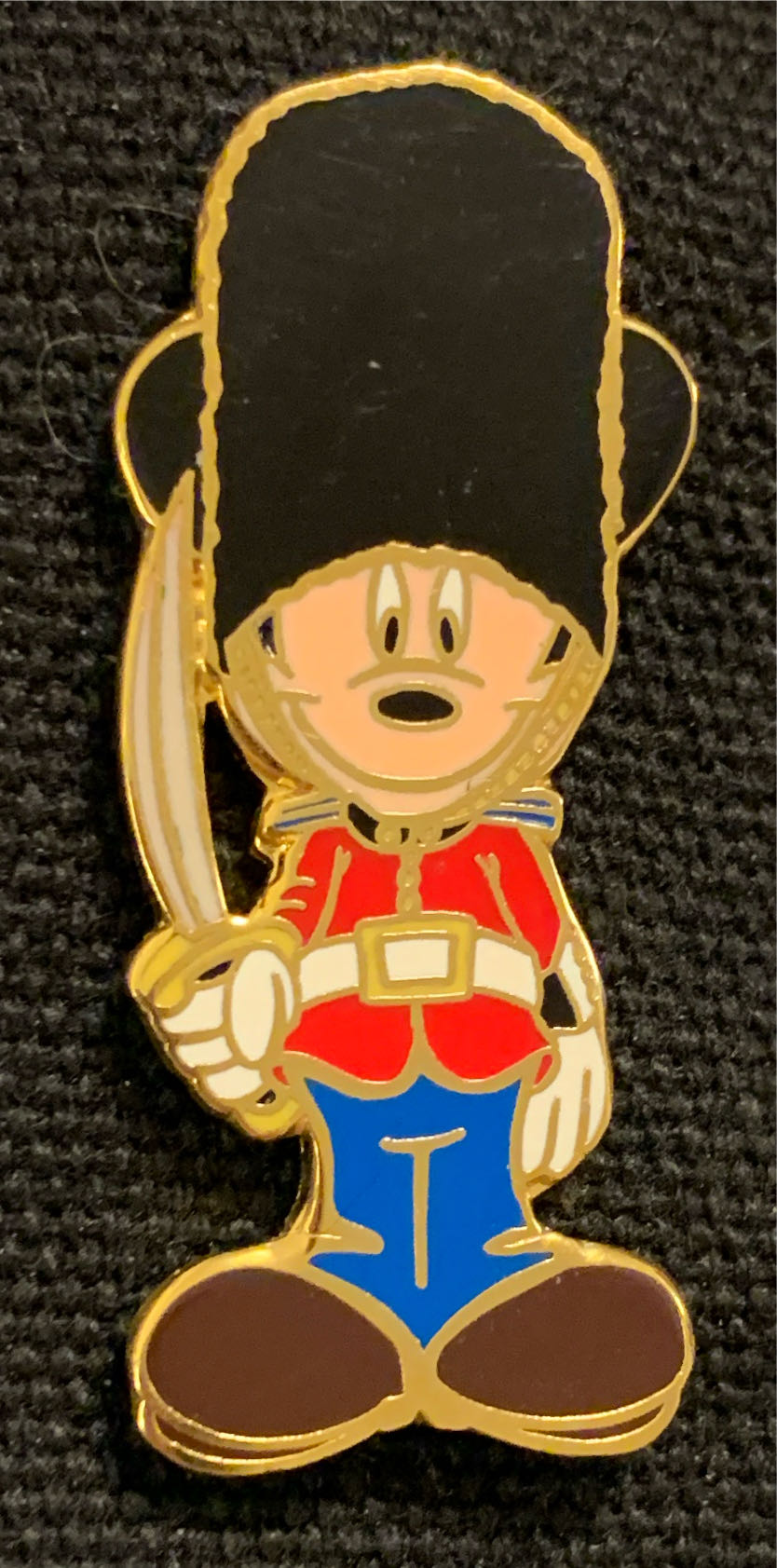 Mickey and Friends - An Enchanted Christmas - Tin Set