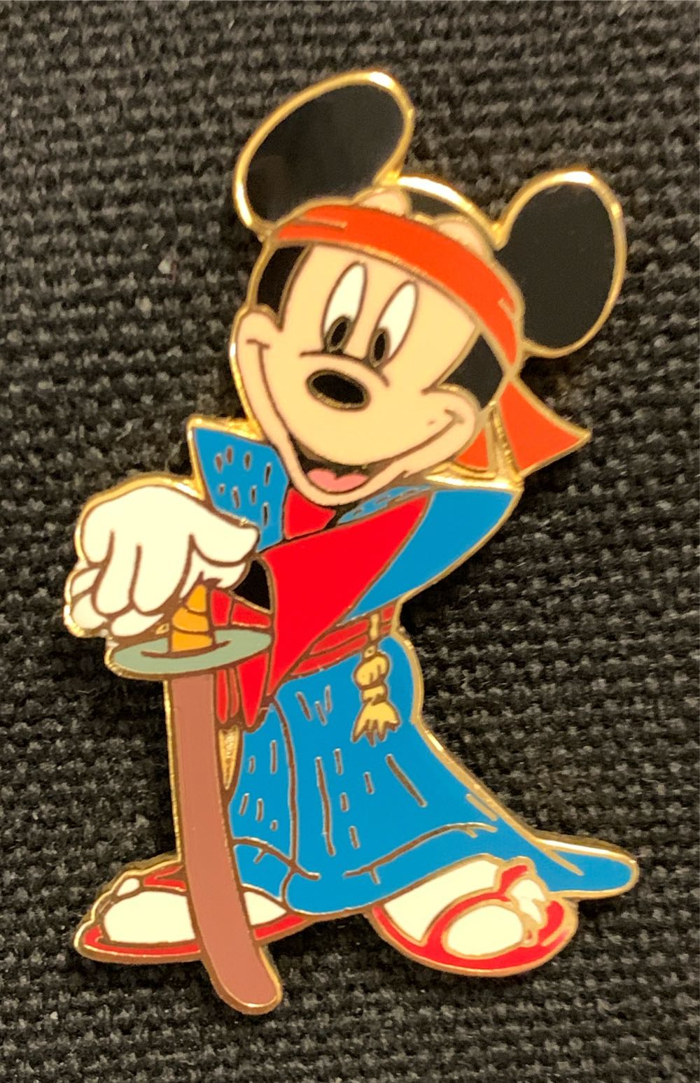 Goofy head with mouth open