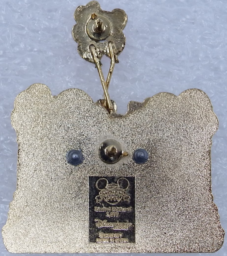 DCA - Mickey & Minnie w/Heart Balloons - Valentine’s Day 2002  pin collectible - Main Image 2