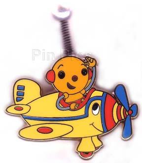 Classic Piglet w/ Star