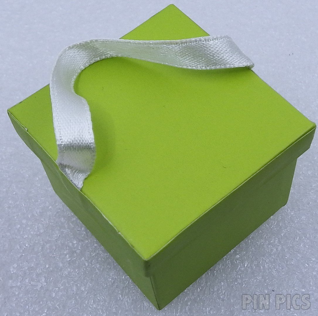 WDW - Jiminy Cricket - Pinocchio - Hat Box - Cast  pin collectible - Main Image 3