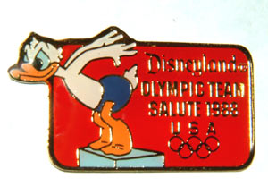 Japan - Mickey Mouse & Giant - Brave Little Tailor 1938 - History of Art 2002