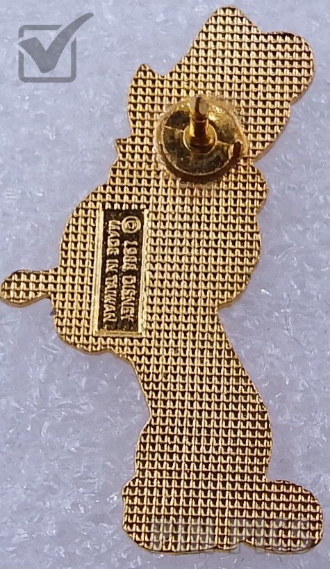 DLR - Georgette - Oliver and Company - Cloisonne  pin collectible - Main Image 2