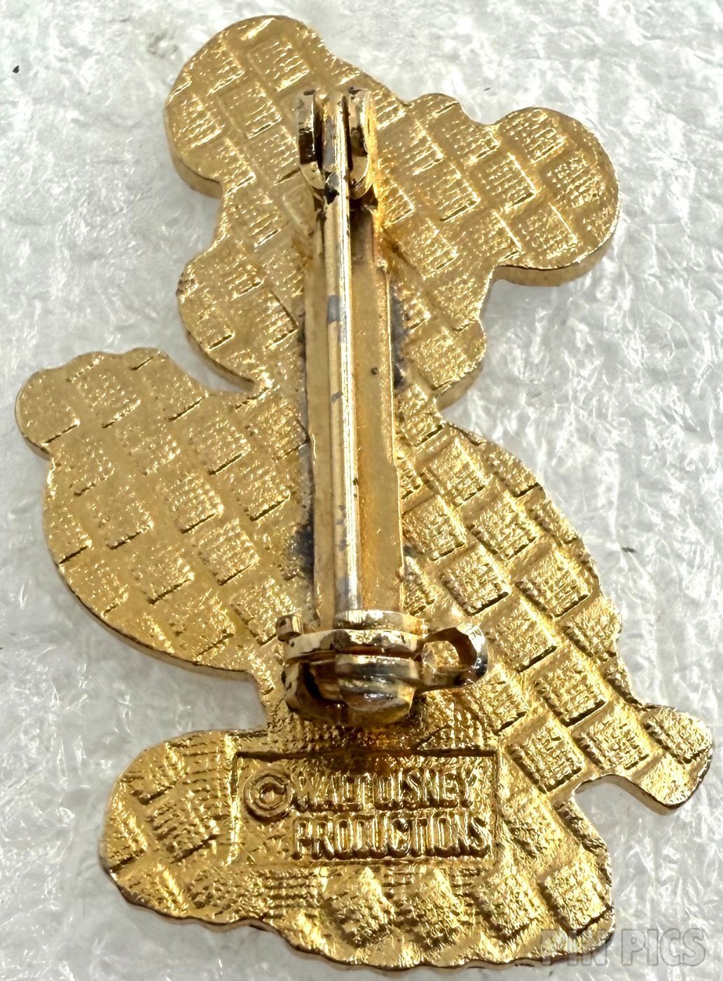 Yesteryear Mickey in Tennis Gear  pin collectible - Main Image 2