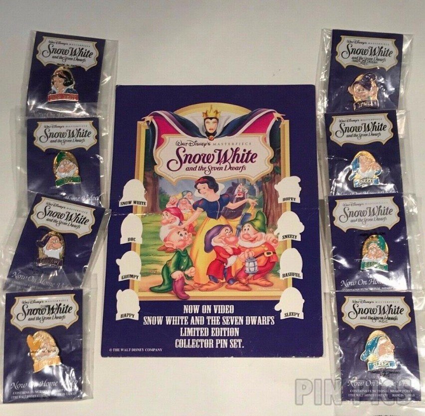 DIS - Display Card with Pins - Snow White and the Seven Dwarfs Set - 1994 VHS Promo  pin collectible - Main Image 2
