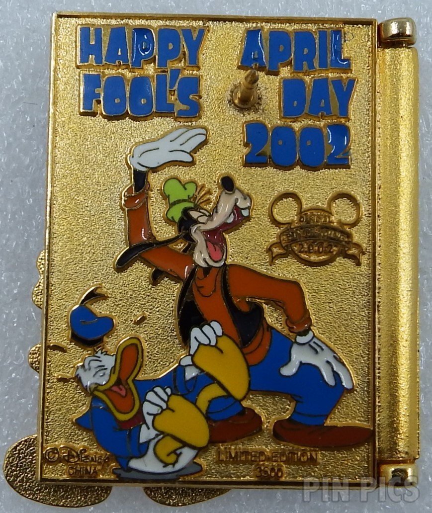 WDW - Mickey, Donald, Goofy - April Fools’ Day 2002  pin collectible - Main Image 2