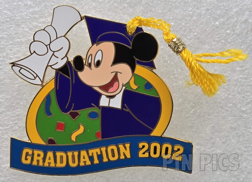 WDW - Pinocchio - Hands Spread Out