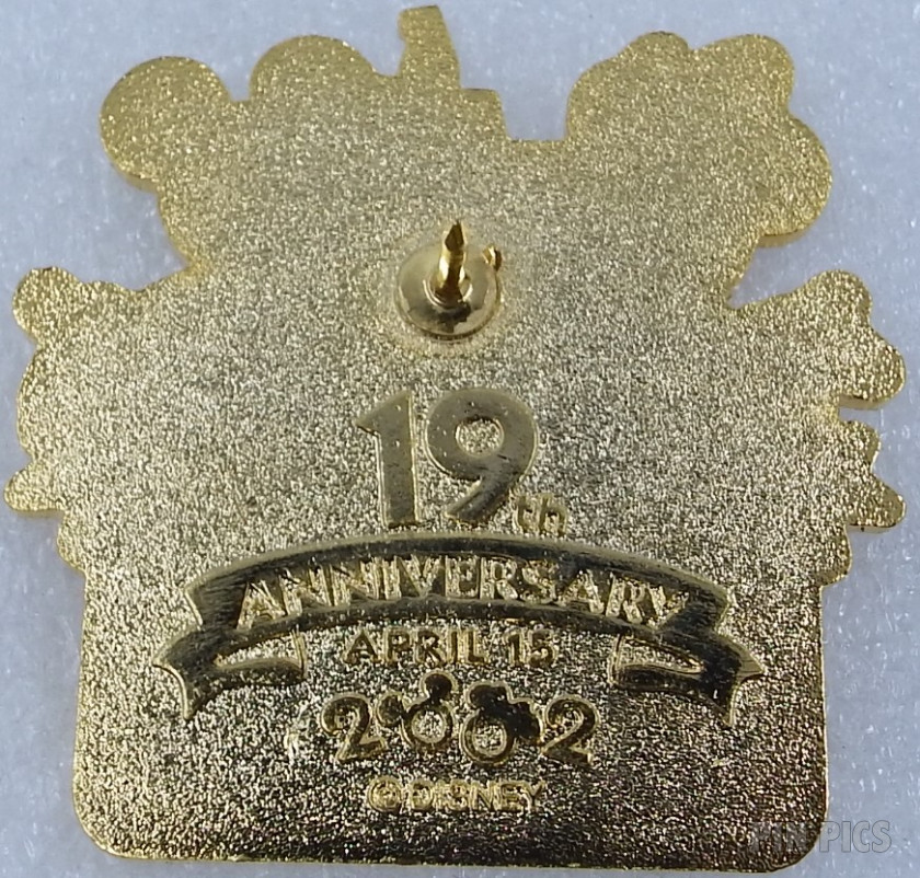 Japan - Mickey and Minnie Mouse - 19th Anniversary - TDL  pin collectible - Main Image 2