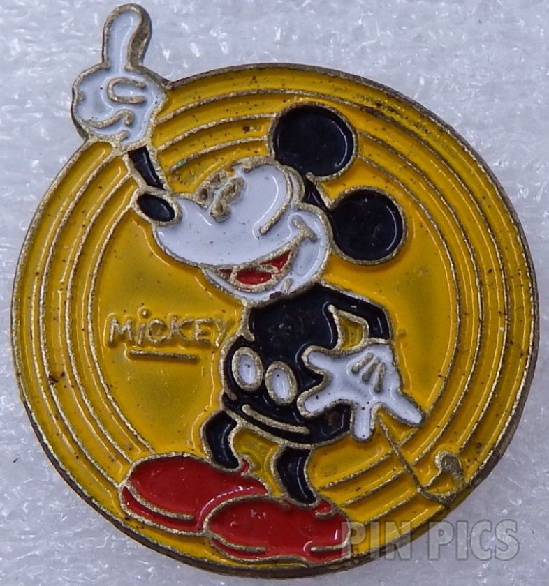 DLR - Snow White and Seven Dwarfs - Cast Member - Boxed 9 Pin Set