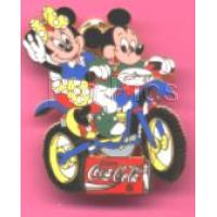 Japan - Cinderella and Prince Charming - Valentines Day 2002 - Hinged