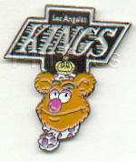 DA - Mickey and Minnie - Umbrella - Valentine's Day