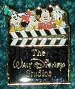 DLR - Character Name Pin (Goofy) Free D