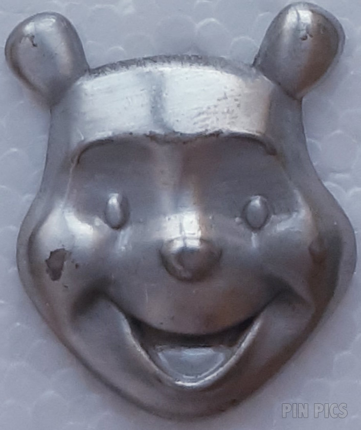 WDW - Theatre Stage - Build A Pin - Base