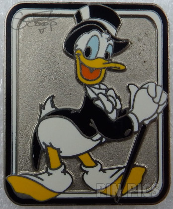 Japan - Alice - Sitting with a Tea Cup - Alice in Wonderland - JDS