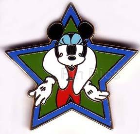 DA - Mickey and Minnie - Skating - Summer Fun 2002